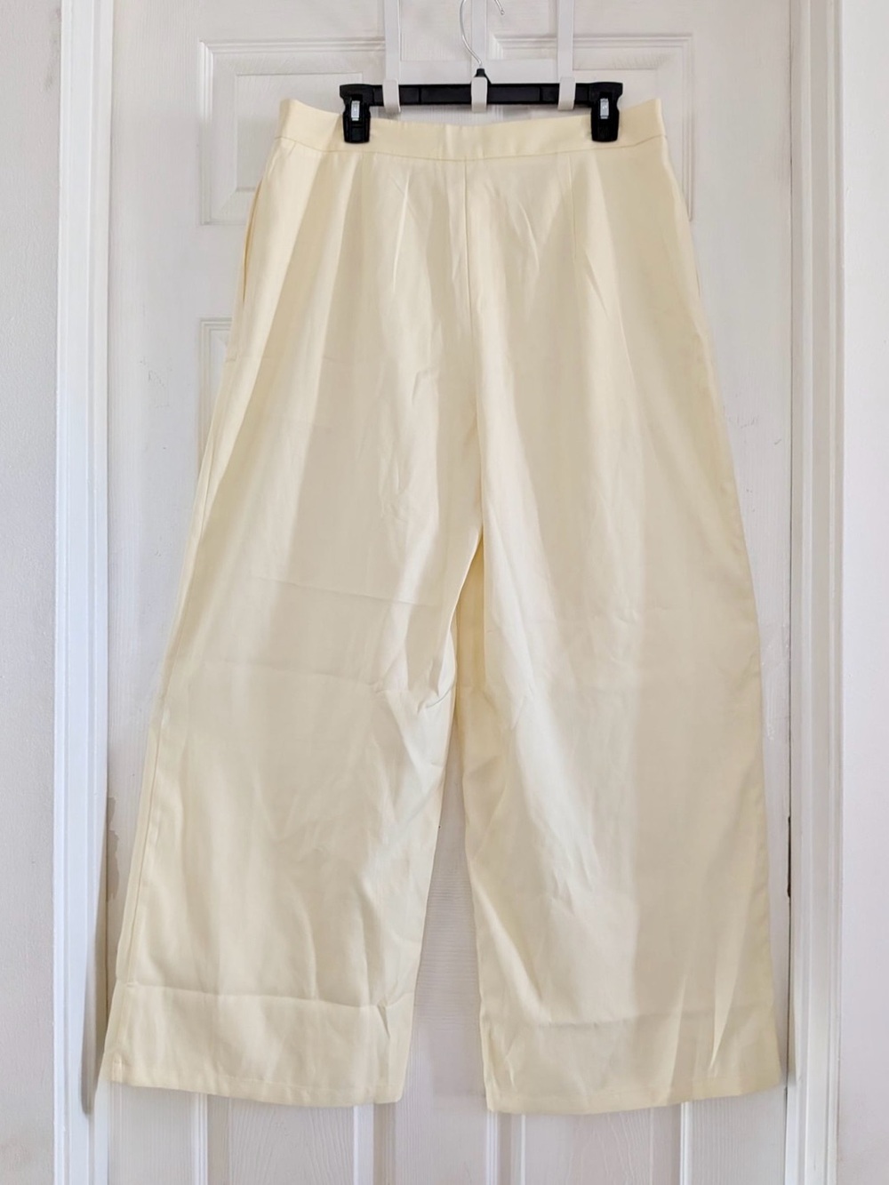 Commense Ruched Halter Top & Wide Leg Pants Set - Picture 14 of 16